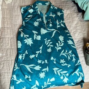 NWT Nike Golf Tank womens Small golf shirt